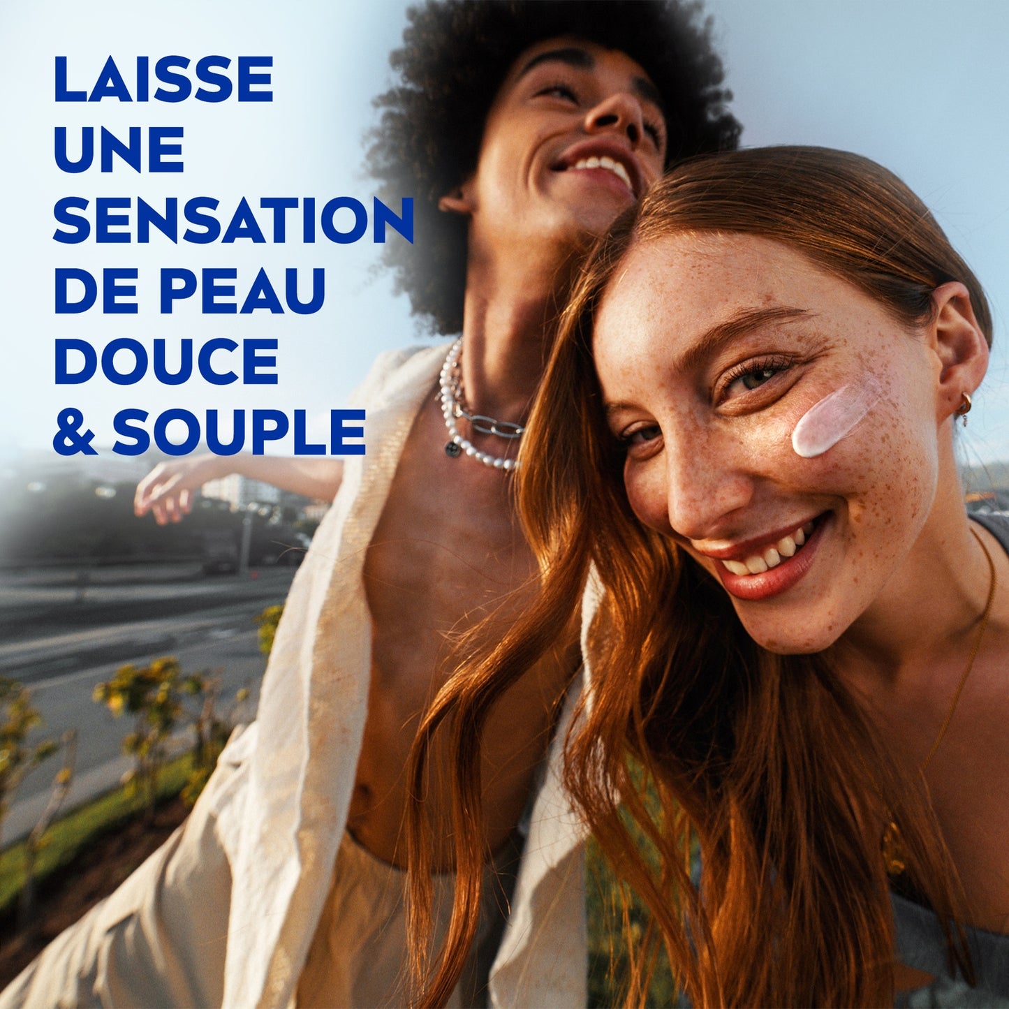 Crème Hydratante Fraîcheur Visage Corps Mains Soft NIVEA