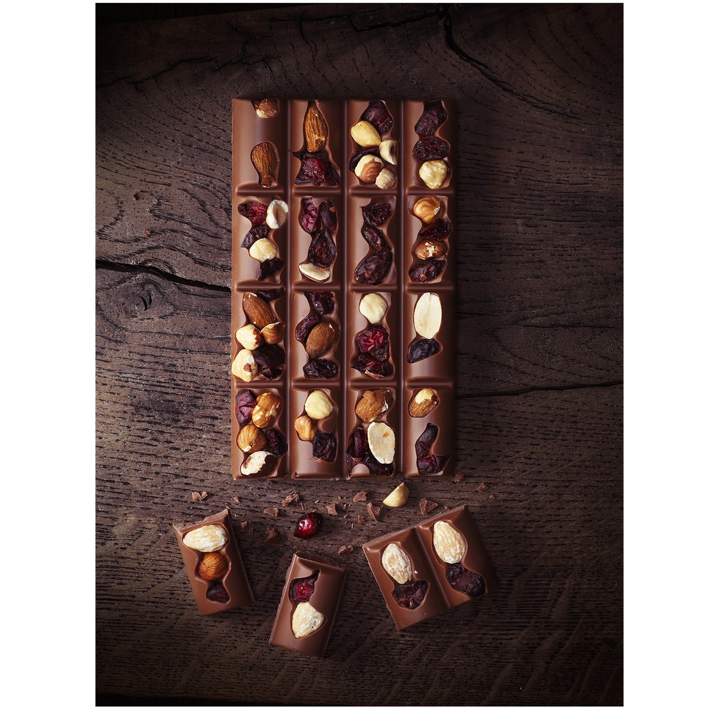 Tablette de Chocolat Lait les Recettes de l'Atelier Cranberries Amandes Noisettes NESTLE