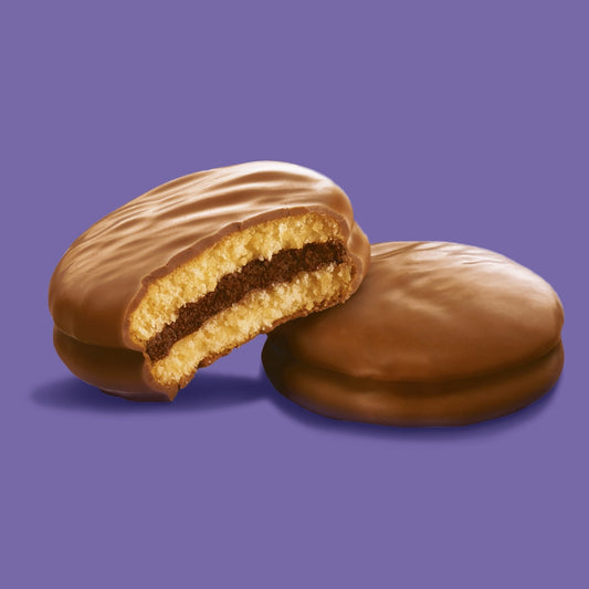 Kuchen mit Schokoladen- und Milka-Füllung