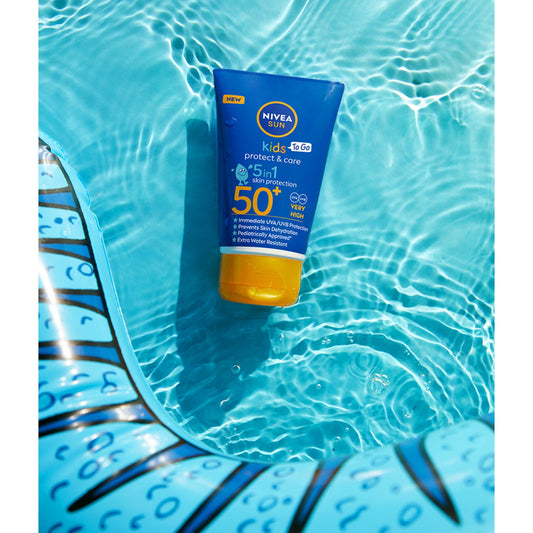 NIVEA SUN Sonnenschutz Milchcreme LSF 50+ spendet Feuchtigkeit