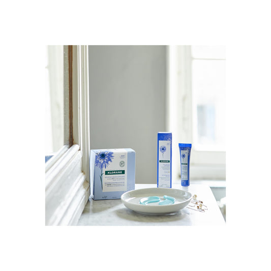 Smoothing Anti-Fatigue Eye Contour Mask for Sensitive Eyes with Organic Cornflower KLORANE