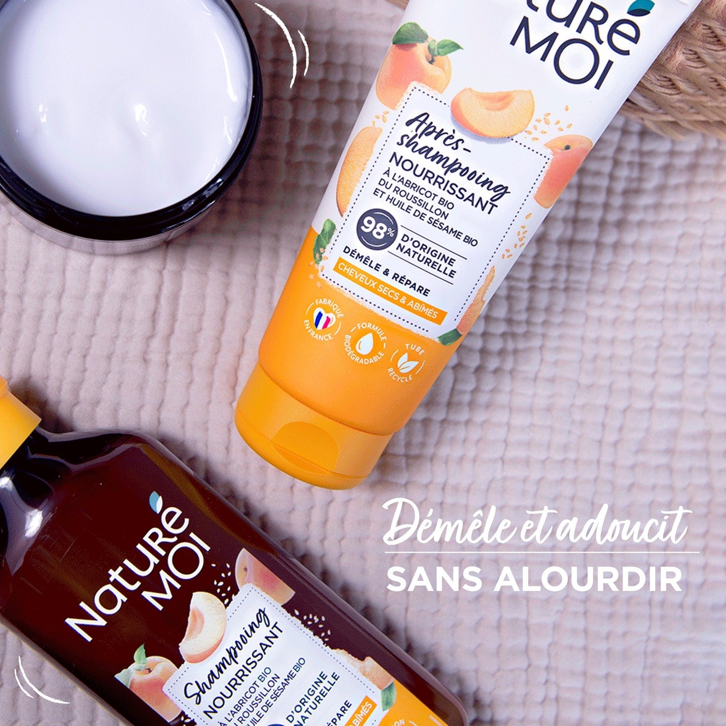 NATURÉ MOI Nourishing Apricot &amp; Sesame Oil Conditioner for Dry and Damaged Hair