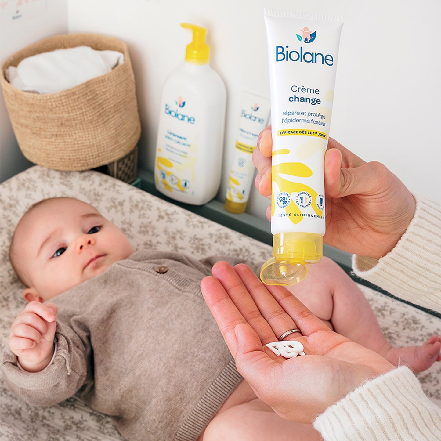 Crème change bébé Dermo-pédiatrie Siège bébé Répare et protège BIOLANE 