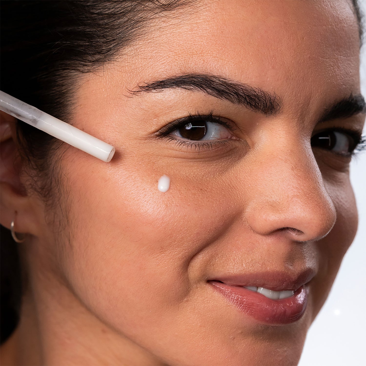 Sérum Eclat Anti-taches Expert LumiLys Vitamine C Bulbes de Lys Bio SO'BIO ETIC 