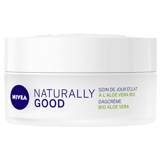 NIVEA Naturally Good Moisturizing Day Face Cream for Normal Skin