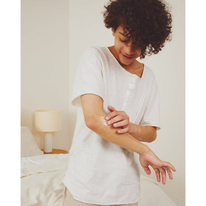 Crème Visage Corps Hydratation Family Care Naturally Good Huile d'Amande Douce NIVEA