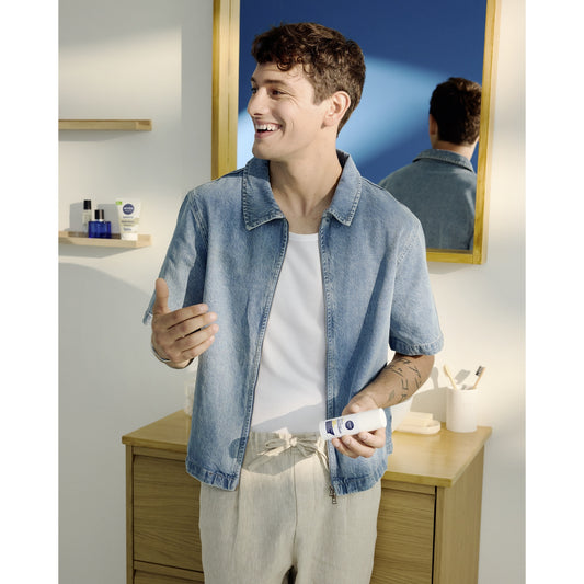 NIVEA Men's Moisturizing Face Cream for Sensitive Skin Spf30