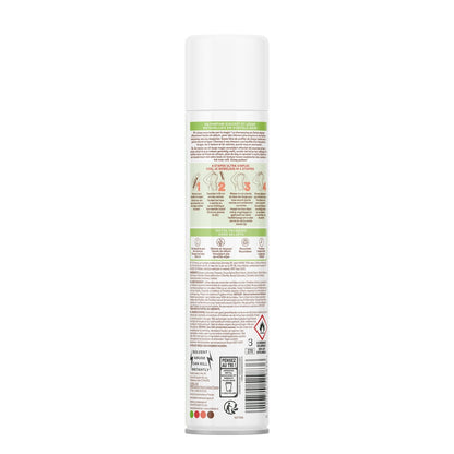 Diskretes und leichtes Nude BATISTE Trockenshampoo