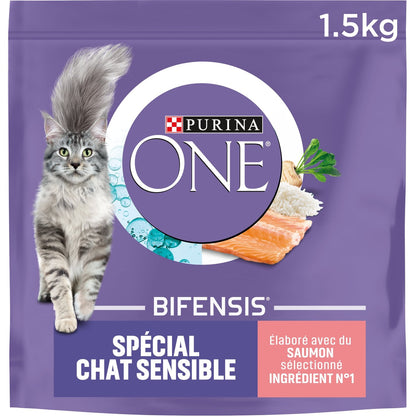 Croquettes pour Chat Sensible au Saumon PURINA ONE