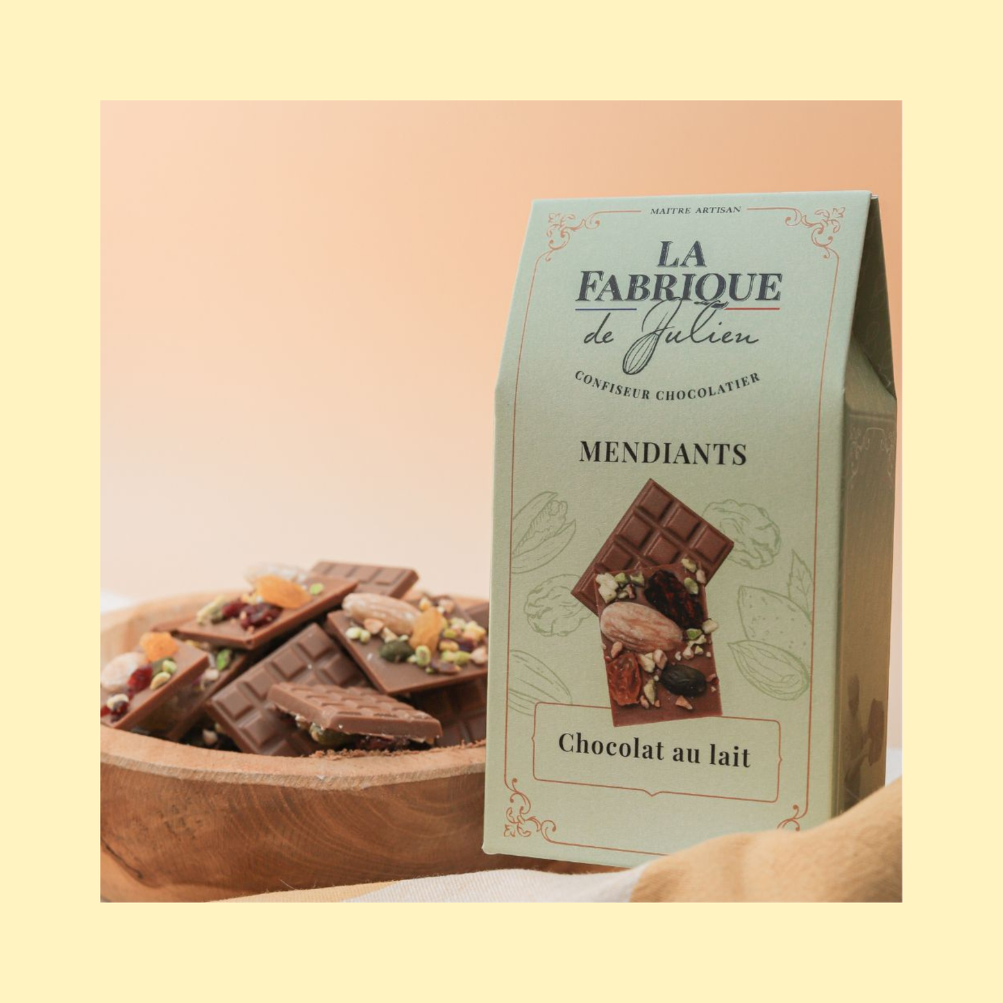Mendiants chocolat au lait fruits secs LA FABRIQUE DE JULIEN